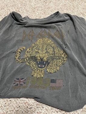 Def Leppard t-shirt